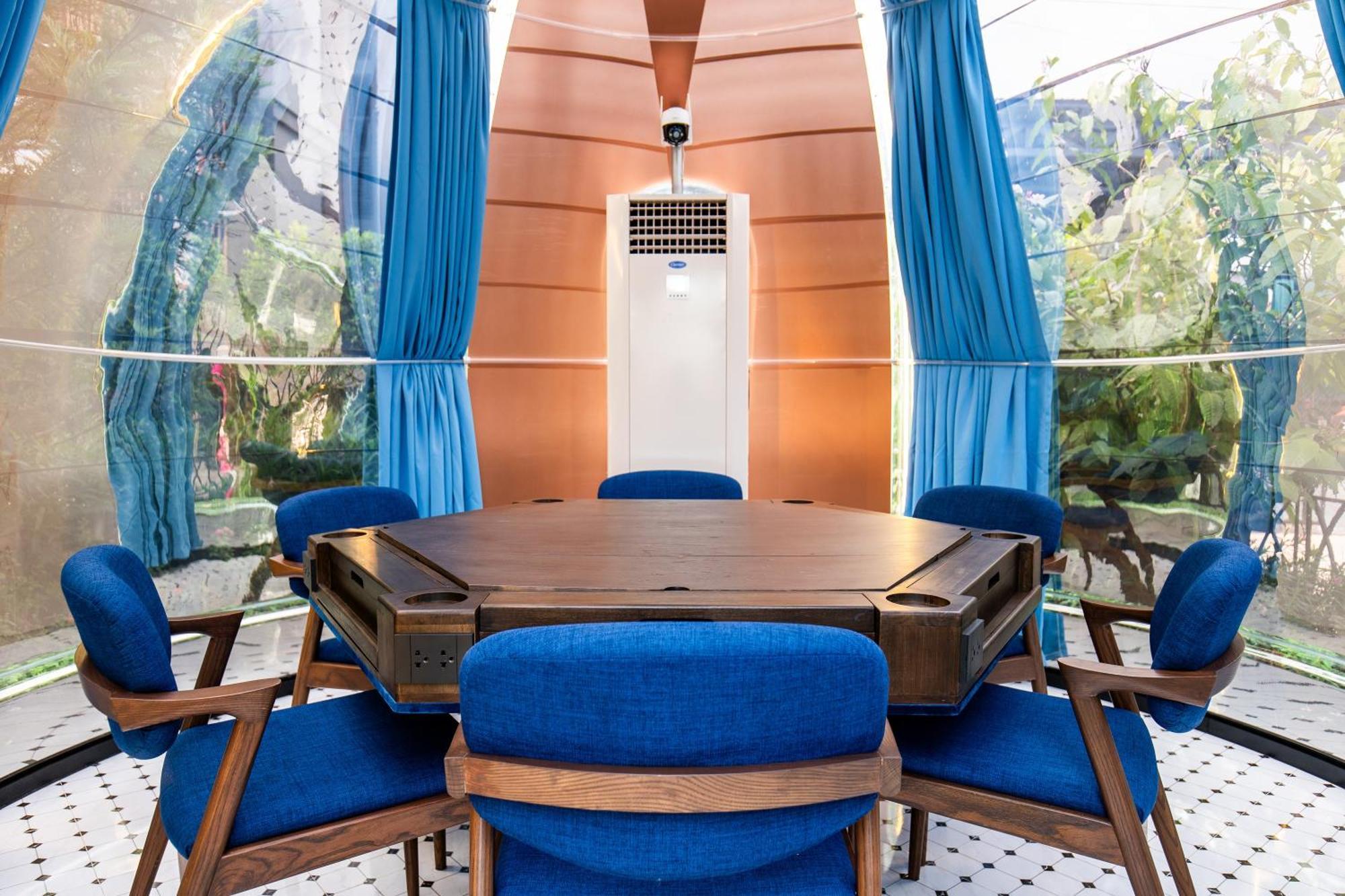 The One Smart Living Hotel Bangkok Exterior photo